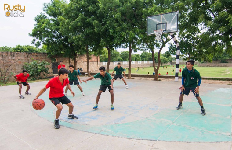 Gallery Image by Rusty Clicks